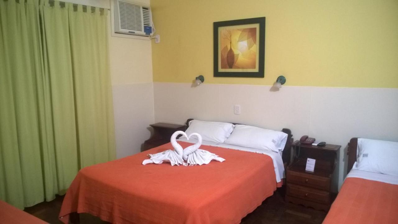 Hotel San Martin Реконкиста Екстериор снимка